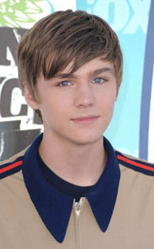 Miles Heizer